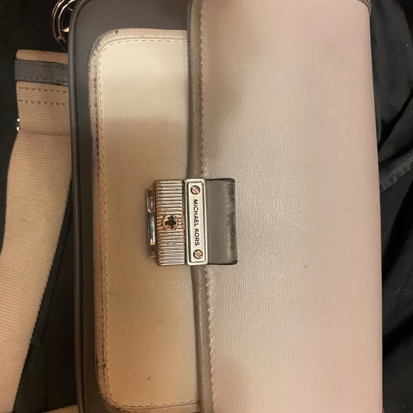 Genuine Michael Kors purse from Macy’s. It’s 2 shades of gray and white. Square. - Picture 10 of 10